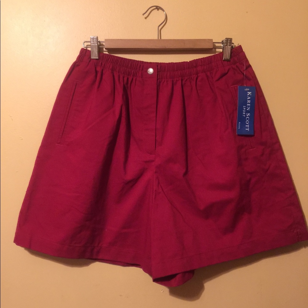 NWT Karen Scott Shorts